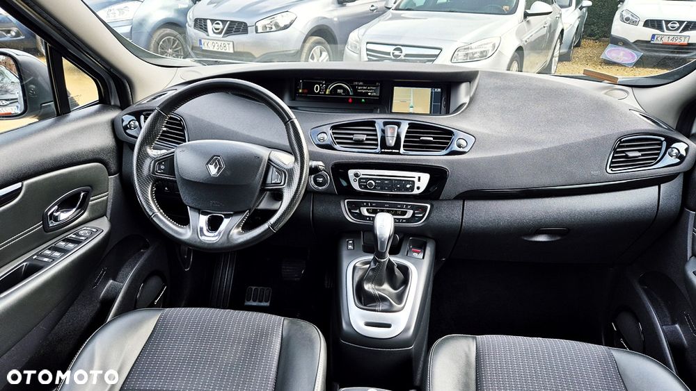 Renault Grand Scenic 2.0 16V 140 CVT Bose Edition - 37