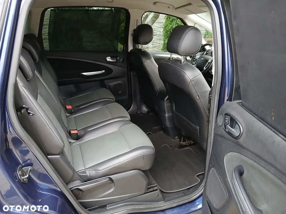 Ford S-Max 2.5 Titanium - 13