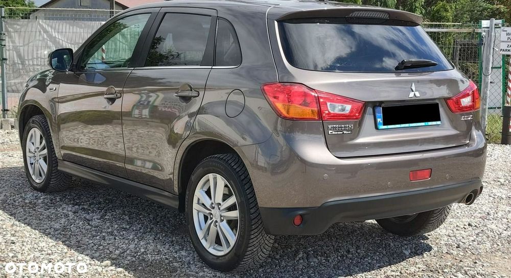Mitsubishi ASX - 4