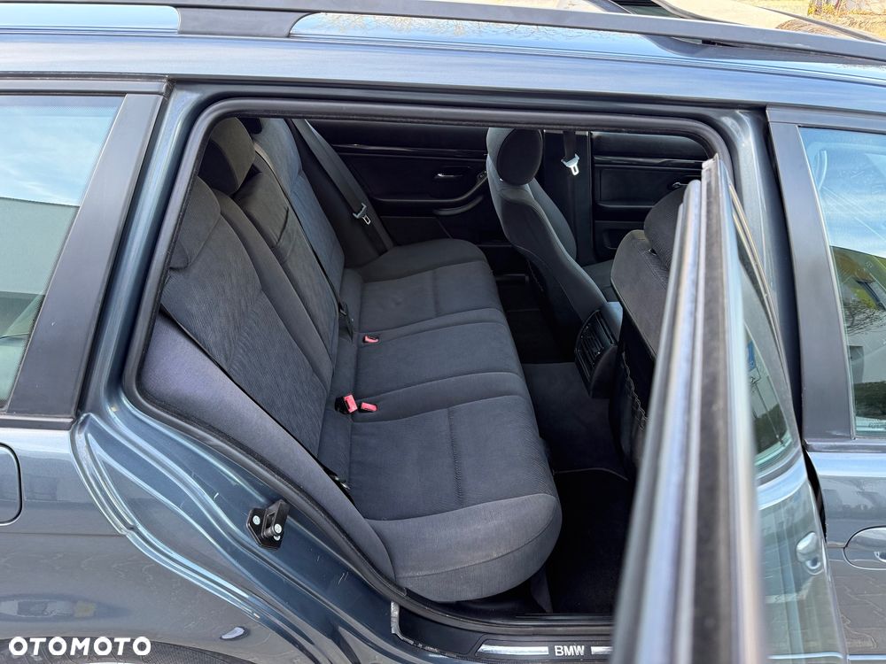 BMW Seria 5 - 16