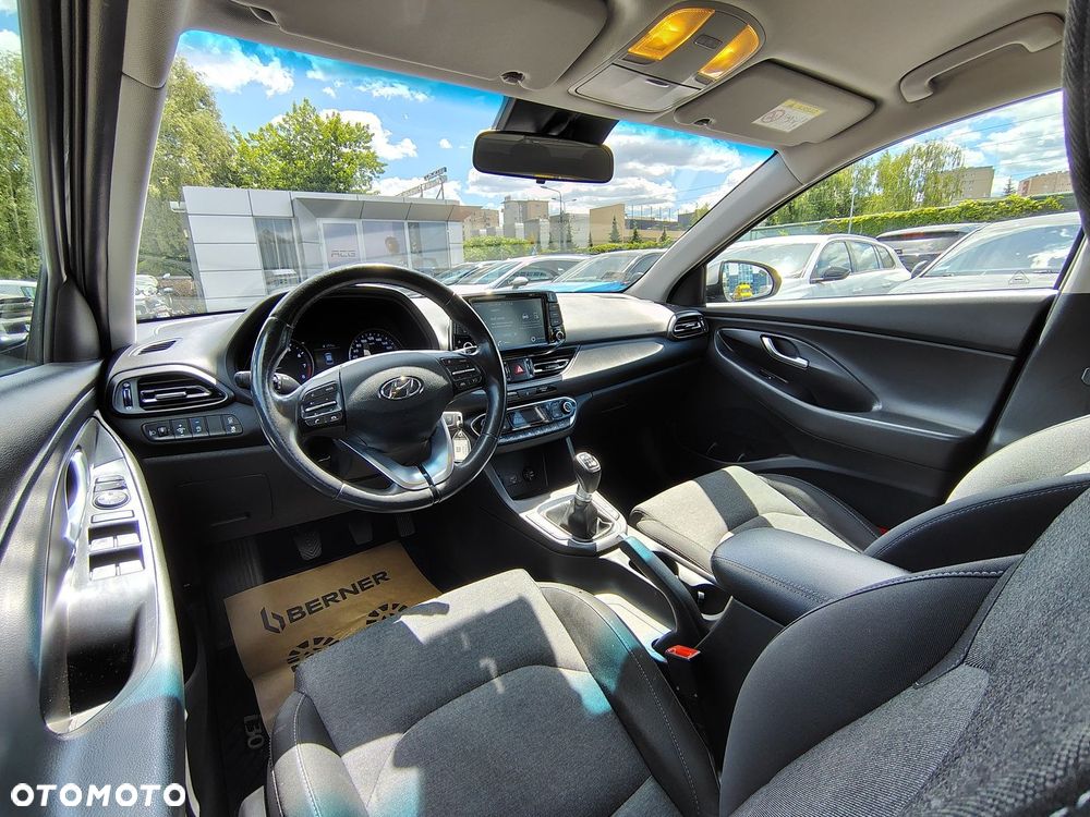Hyundai i30 1.5 DPI Comfort - 12