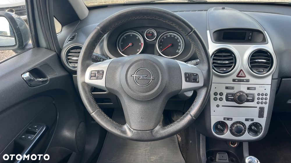 Opel Corsa - 12