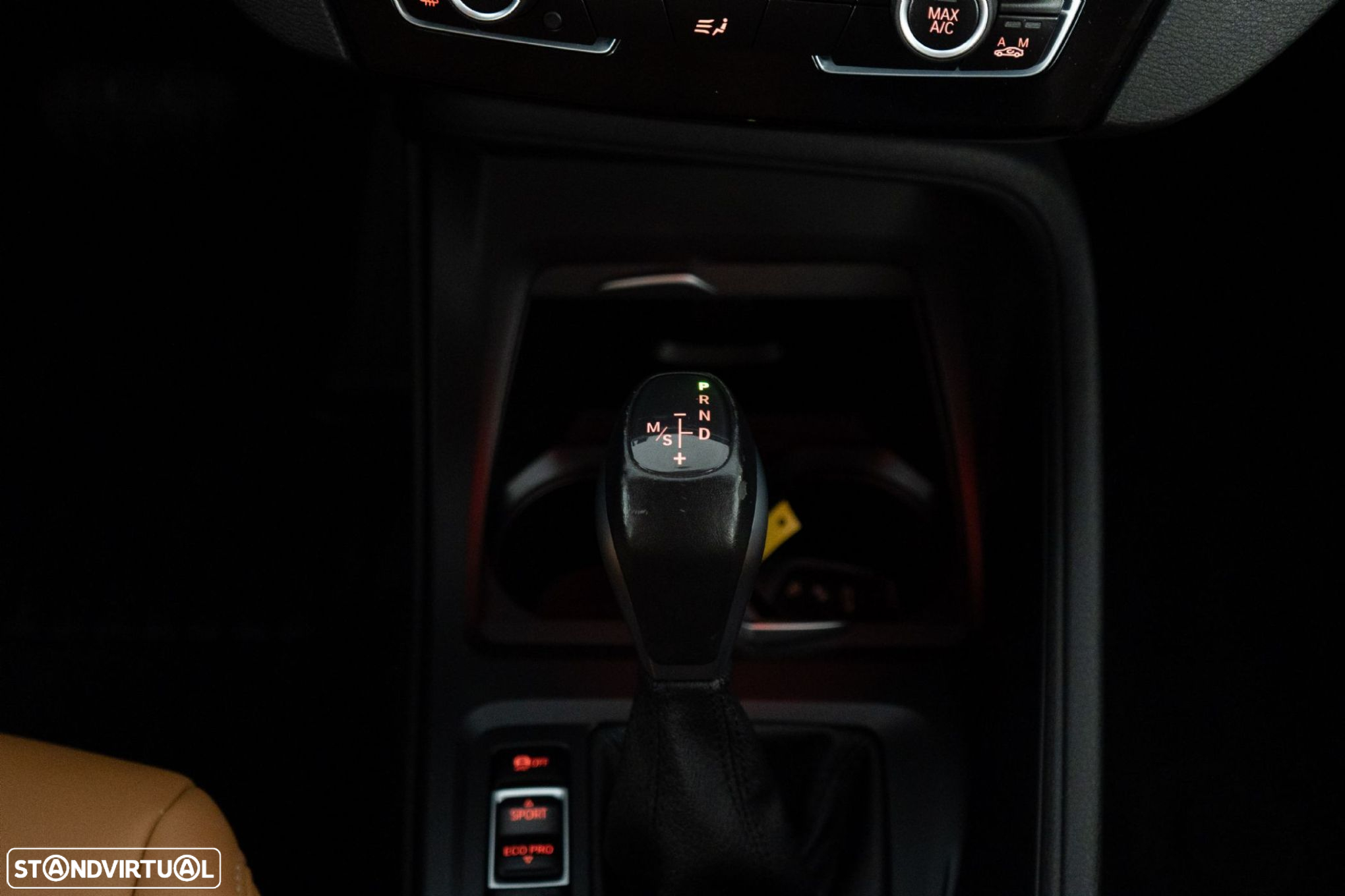 BMW X1 25 e xDrive Corporate Edition - 25