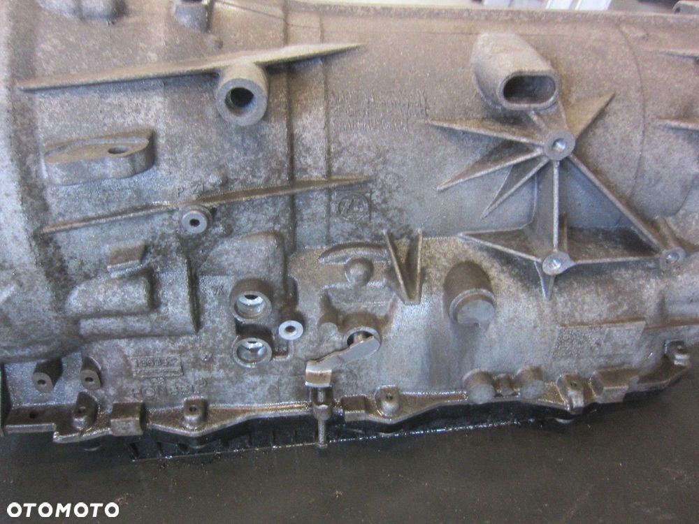BMW F10 F07 N55 GA8HP45X SKRZYNIA BIEGÓW AUTOMAT 4X4 24007642296 7640077 - 8