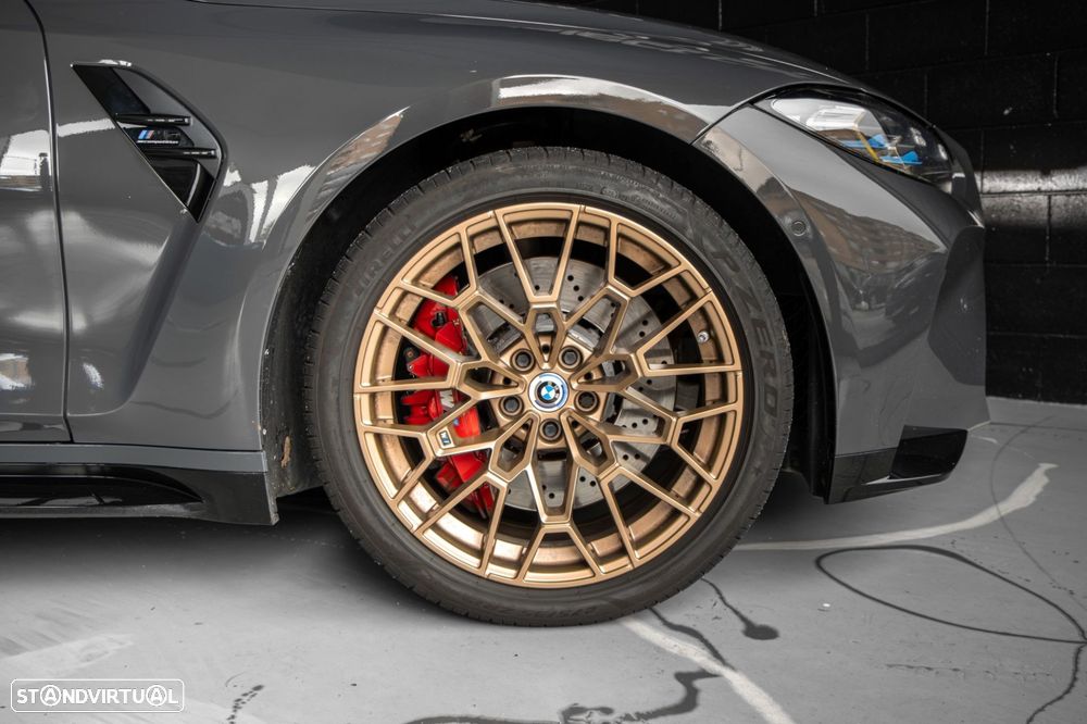 BMW M3 Competition xDrive - 34