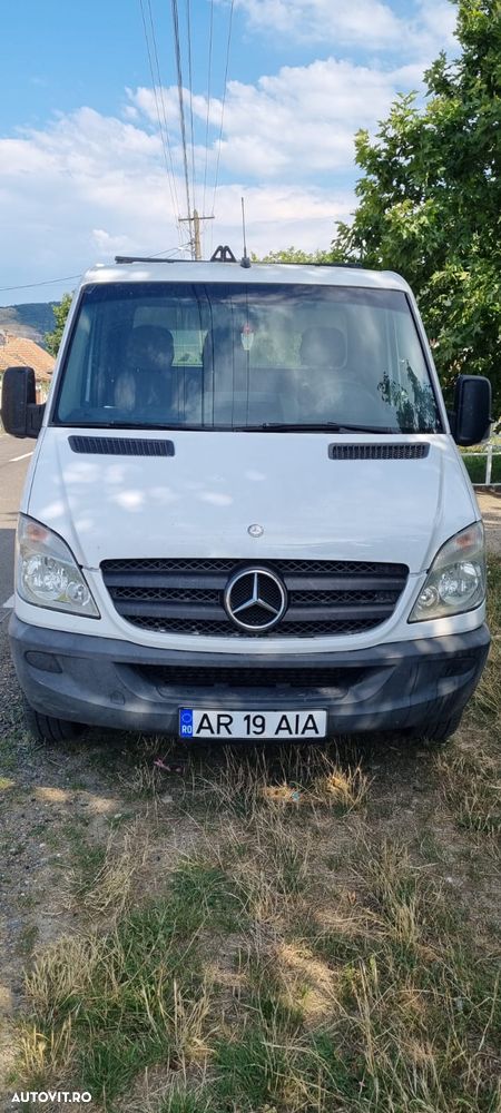 Mercedes-Benz Sprinter - 11