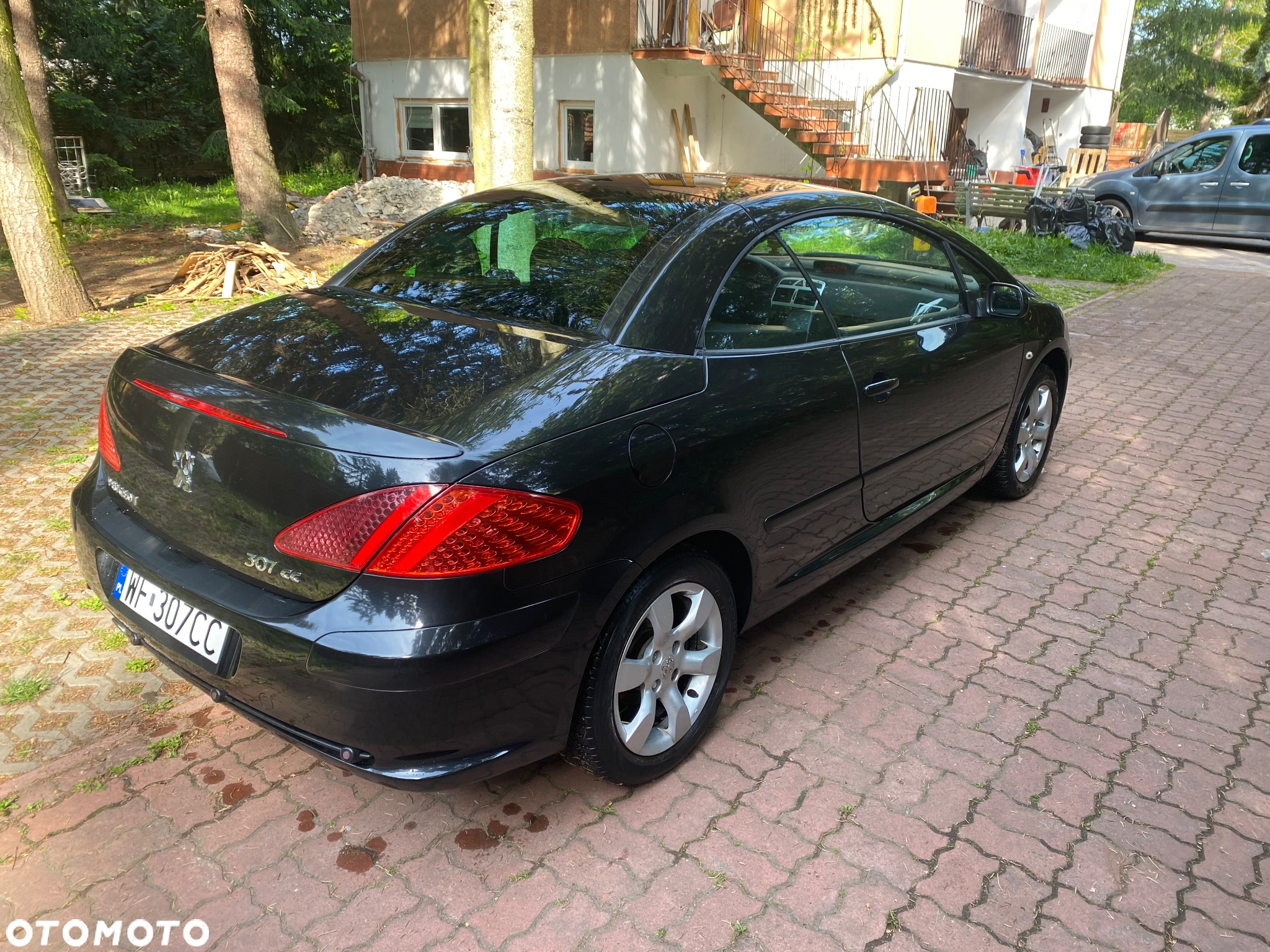 Peugeot 307 CC 2.0 Intense - 10