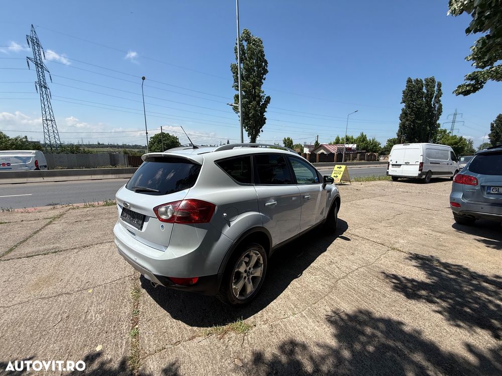 Ford Kuga 2.0 TDCi 4WD Powershift Titanium - 11