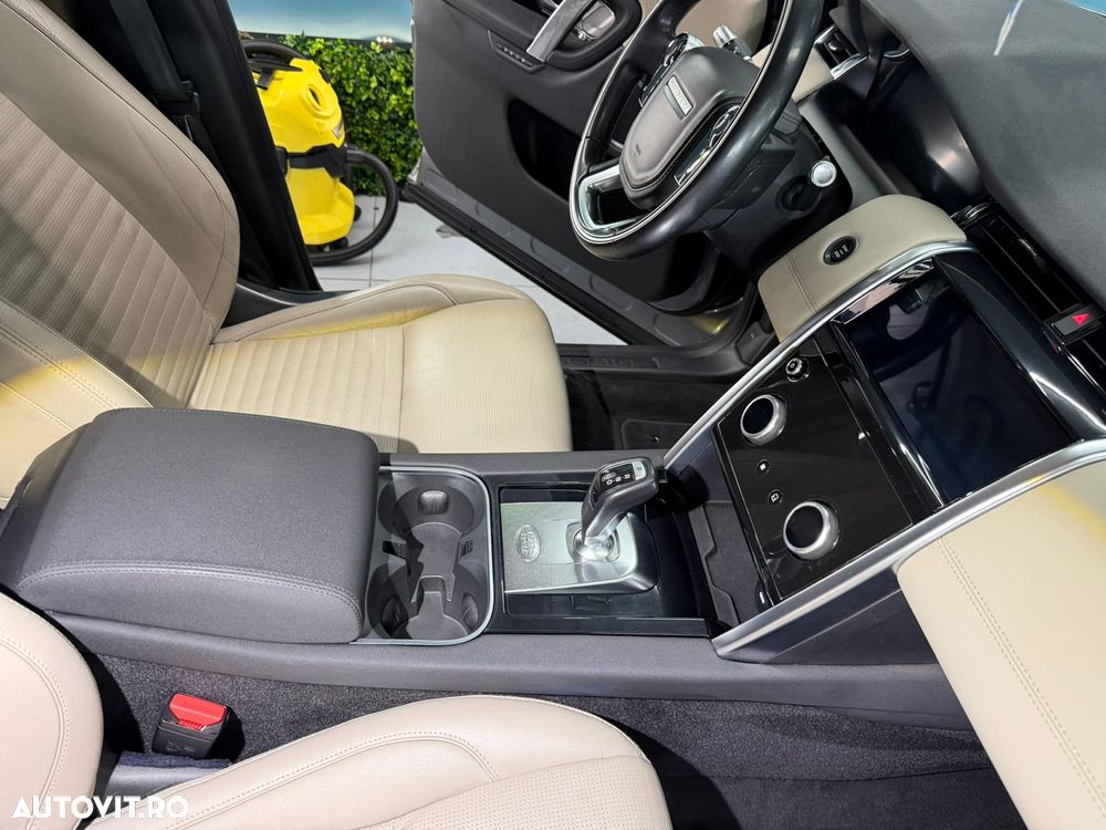 Land Rover Discovery Sport 2.0 P200 MHEV SE - 6