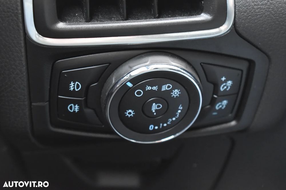 Ford Focus 1.6 TDCI DPF Start-Stopp-System Titanium - 21