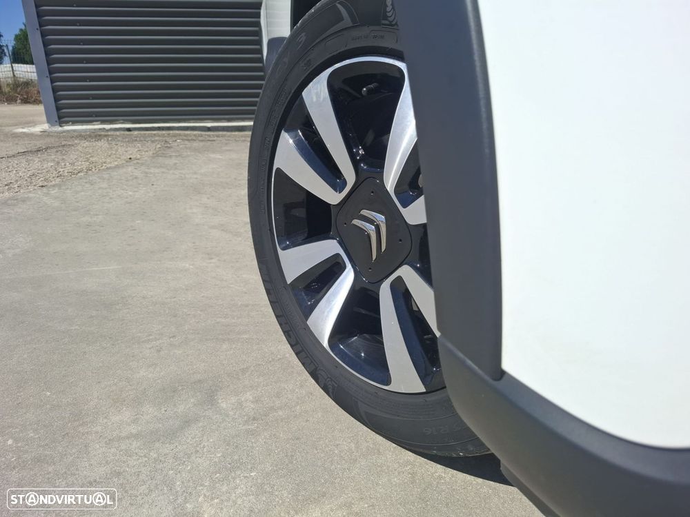 Citroën C3 1.2 PureTech Shine - 44