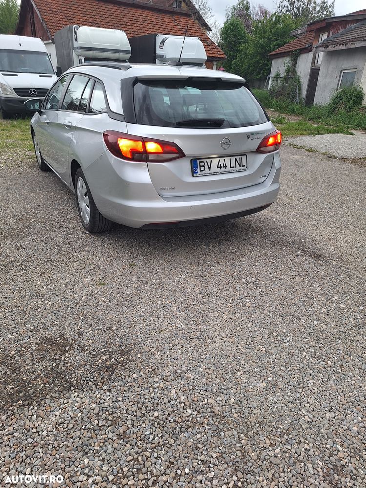 Opel Astra 1.6 CDTI Start/Stop Selection - 2