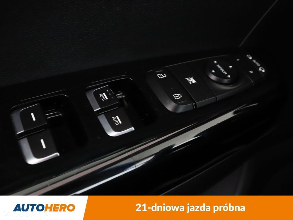 Kia Sportage - 35