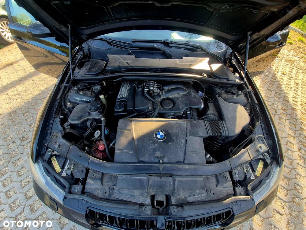 BMW Seria 3 320i - 18
