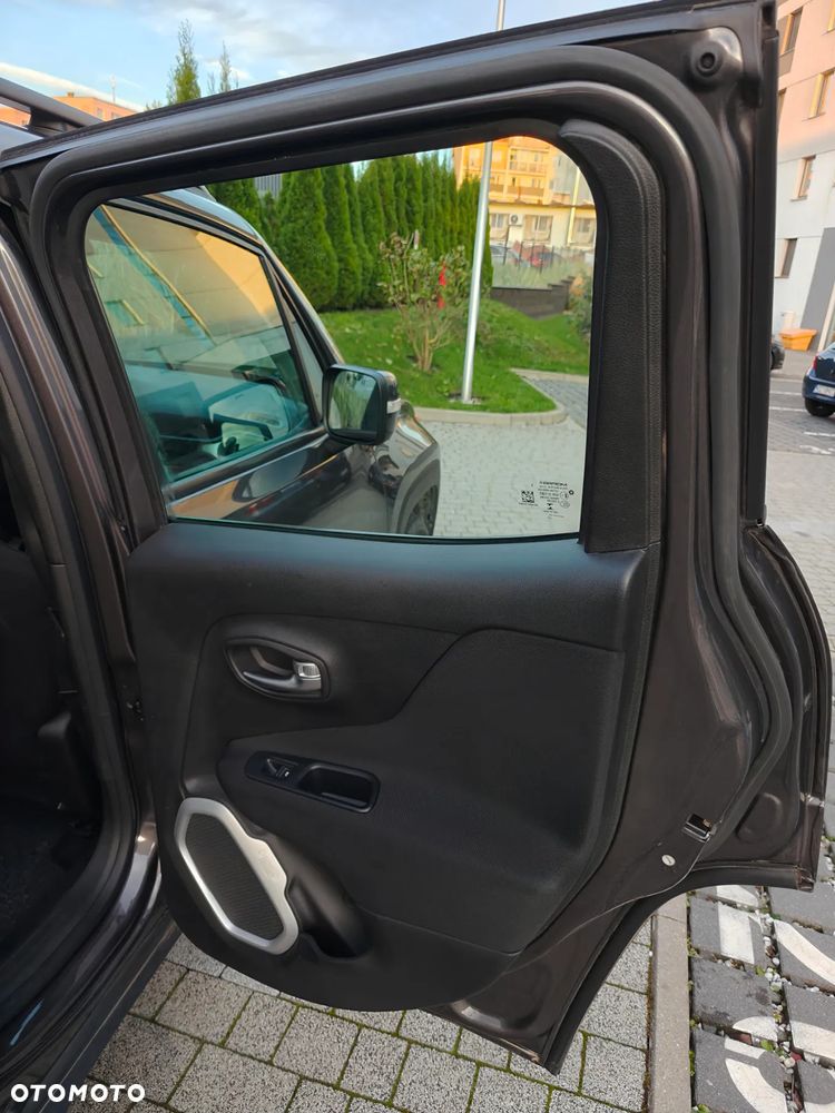 Jeep Renegade 1.6 E-TorQ Longitude FWD - 17