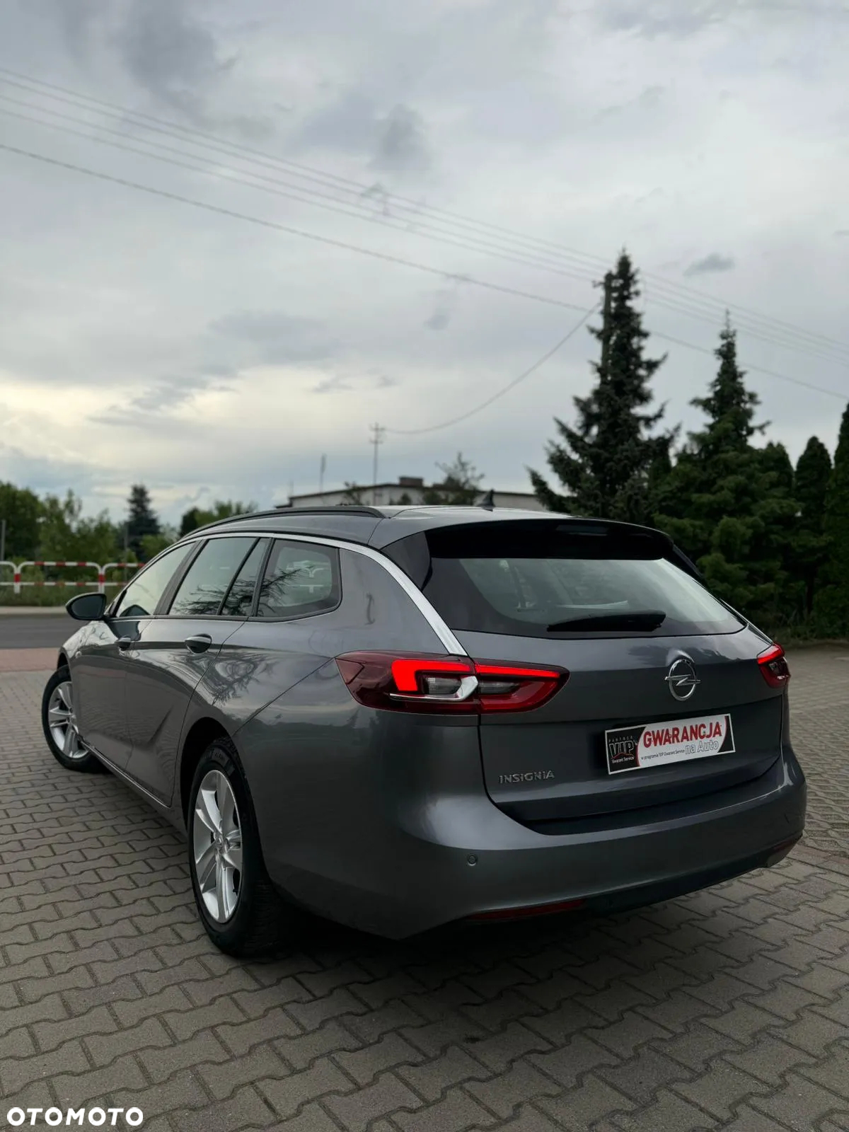 Opel Insignia Grand Sport 1.6 Diesel Automatik Business Innovation - 4