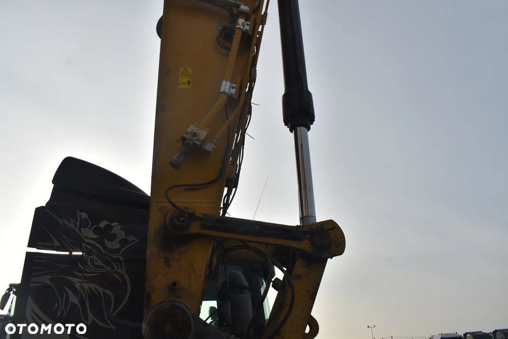 Caterpillar 326FL - 20