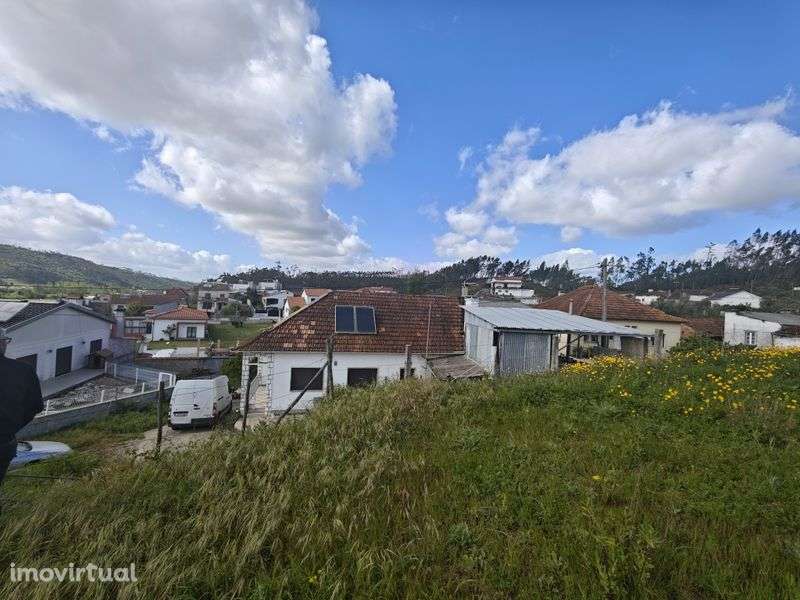Terreno 1.500 m² - Grande imagem: 2/5
