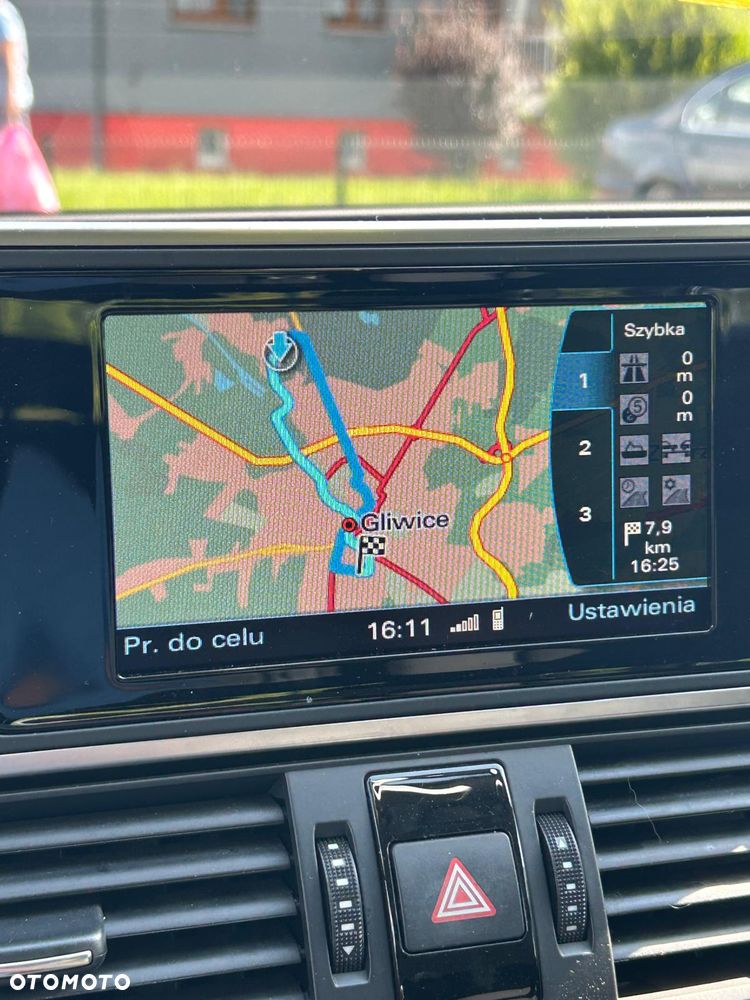 Audi A6 Avant 2.0 TDI Multitronic - 8