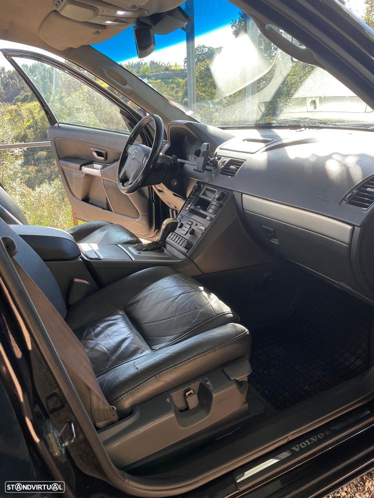 Volvo XC 90 2.4 D5 5L Nivel 2 Auto. - 3