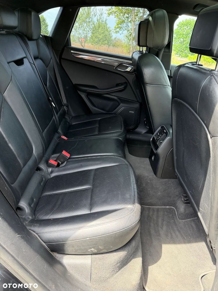 Porsche Macan Standard - 8
