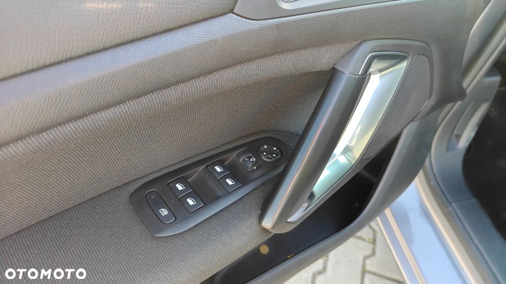 Peugeot 308 PureTech 130 GPF EAT8 Stop & Start Allure - 28