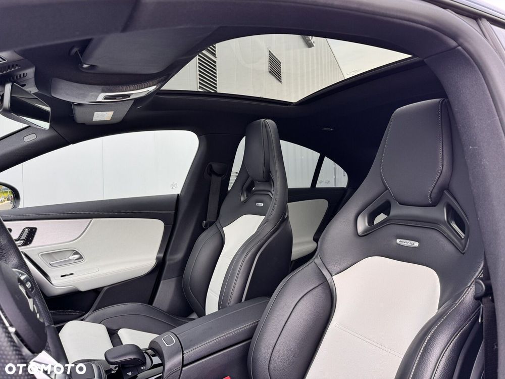 Mercedes-Benz CLA AMG 35 4-Matic 7G-DCT - 16