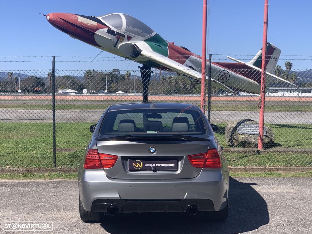 BMW 318 d Pack M - 4