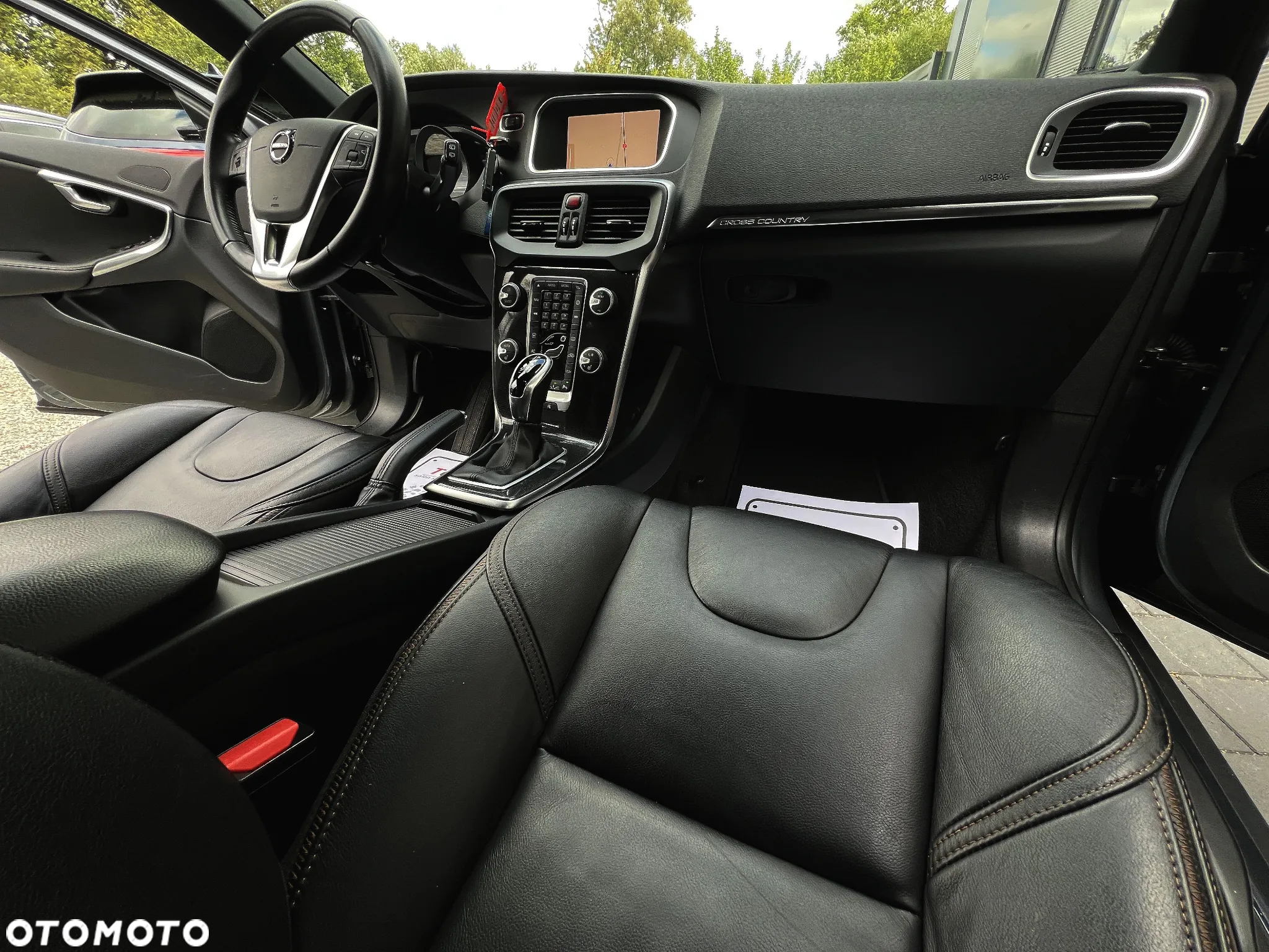Volvo V40 Cross Country D4 Geartronic Momentum - 17