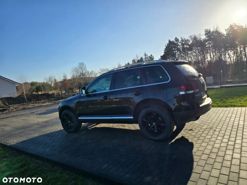 Volkswagen Touareg - 4