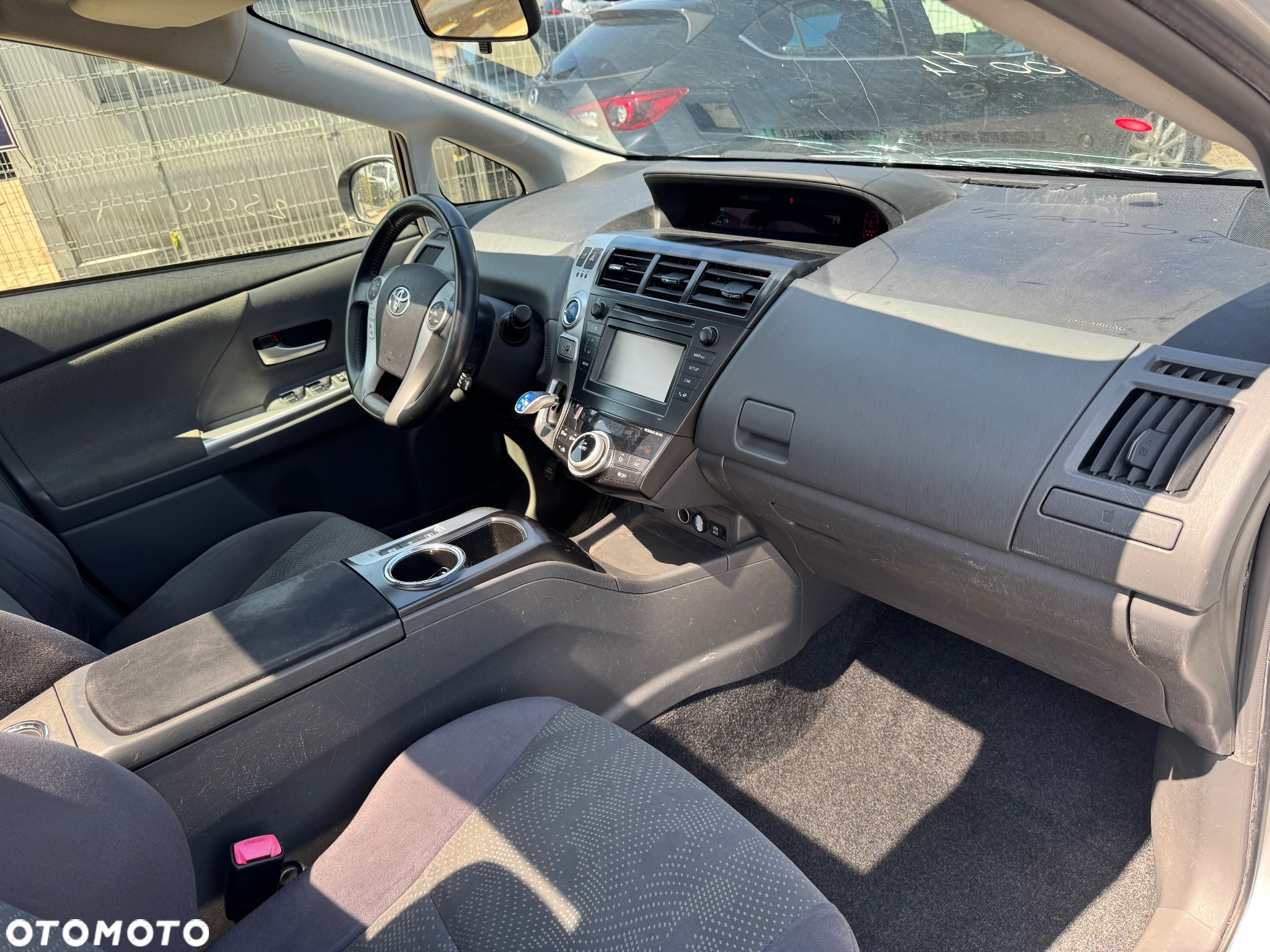 Toyota Prius+ (Hybrid) Comfort - 5