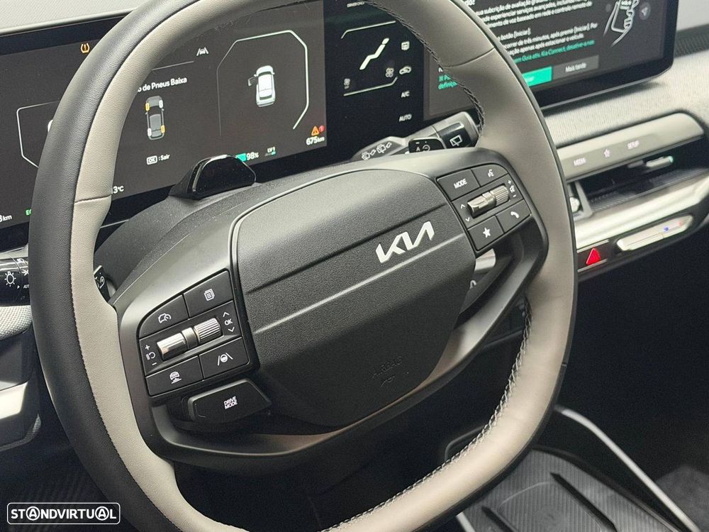 Kia EV4 81.4 kWh Tech - 9