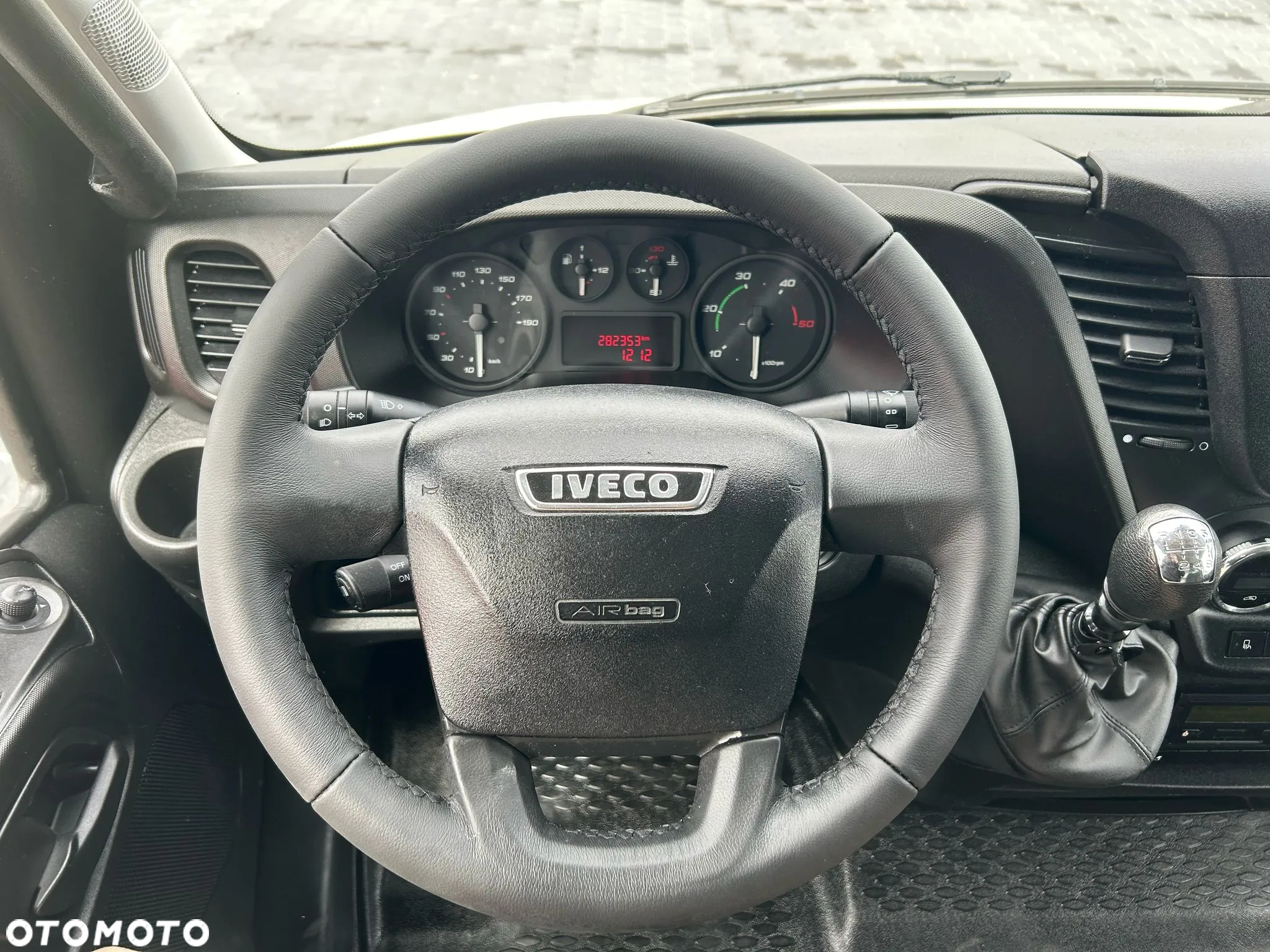 Iveco Daily 70C15 3.0 HPI Chłodnia Mroźnia 9 palet + winda 1000kg **Bez Adblue**Climatronic**Sprowadzony**2016R** - 16