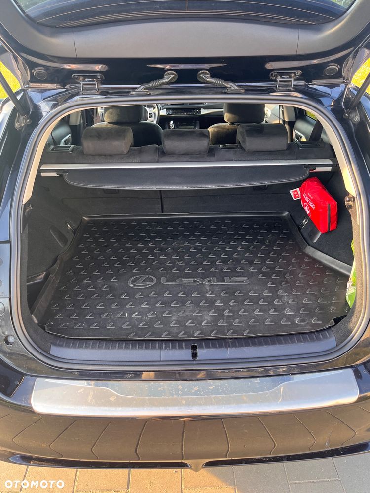 Lexus CT 200h Comfort - 11