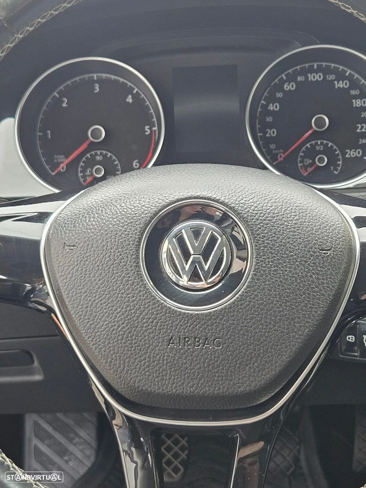 VW Golf 1.6 BlueTDI Cup - 24