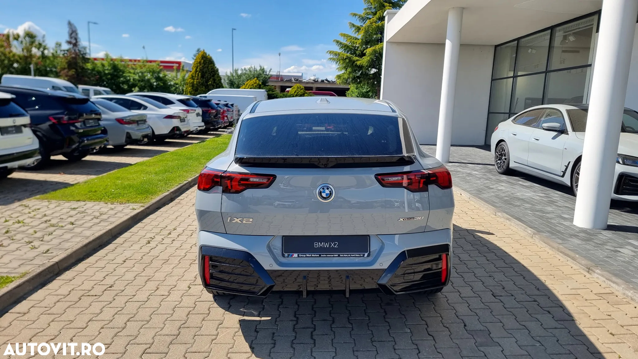 BMW iX2 xDrive30 - 5