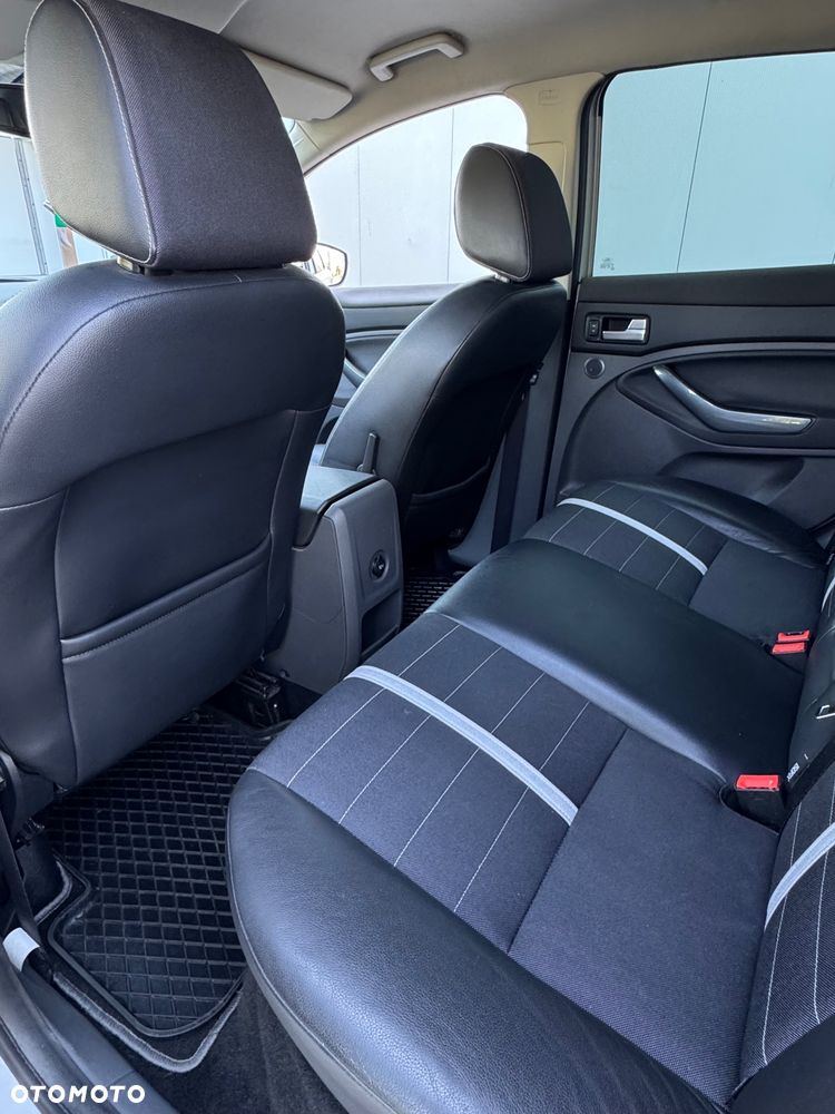 Ford Kuga 2.0 TDCi Titanium - 26