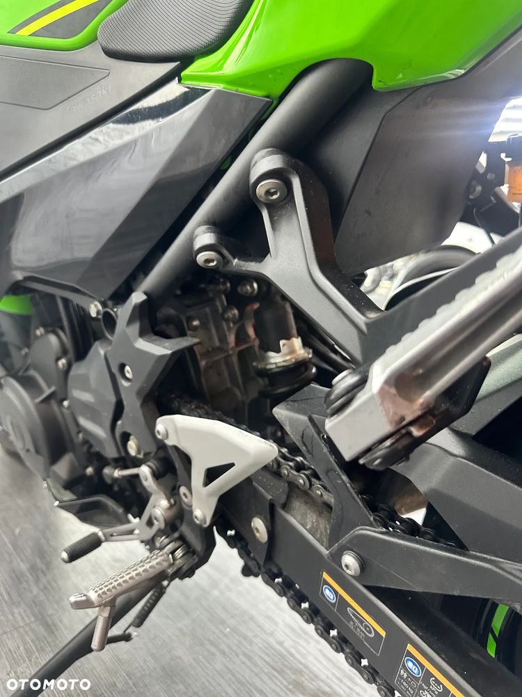 Kawasaki Ninja - 14