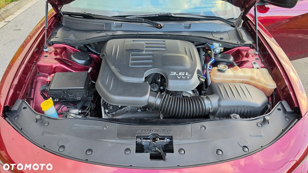 Dodge Charger - 11