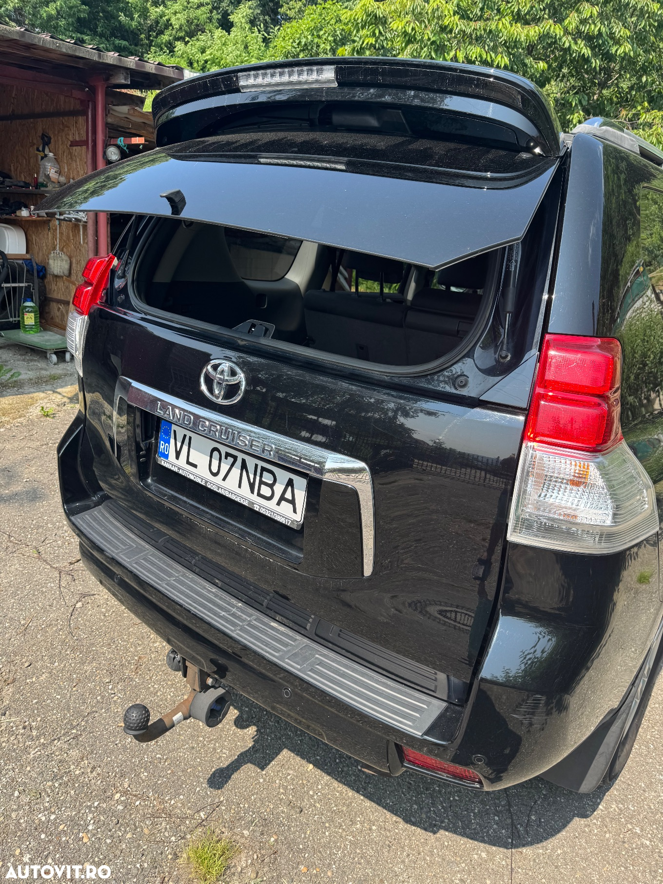 Toyota Land Cruiser - 6