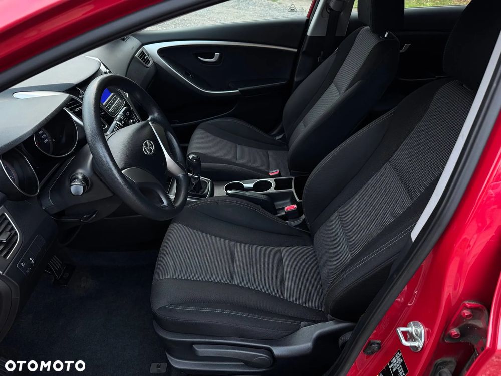 Hyundai i30 - 34