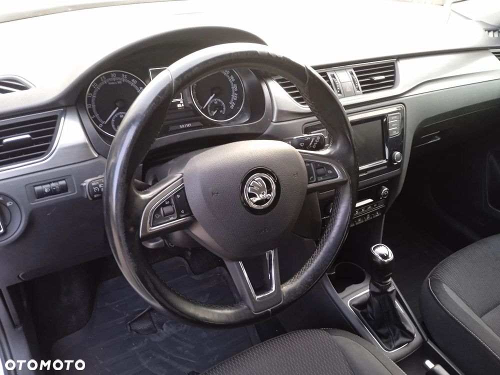 Skoda RAPID - 11
