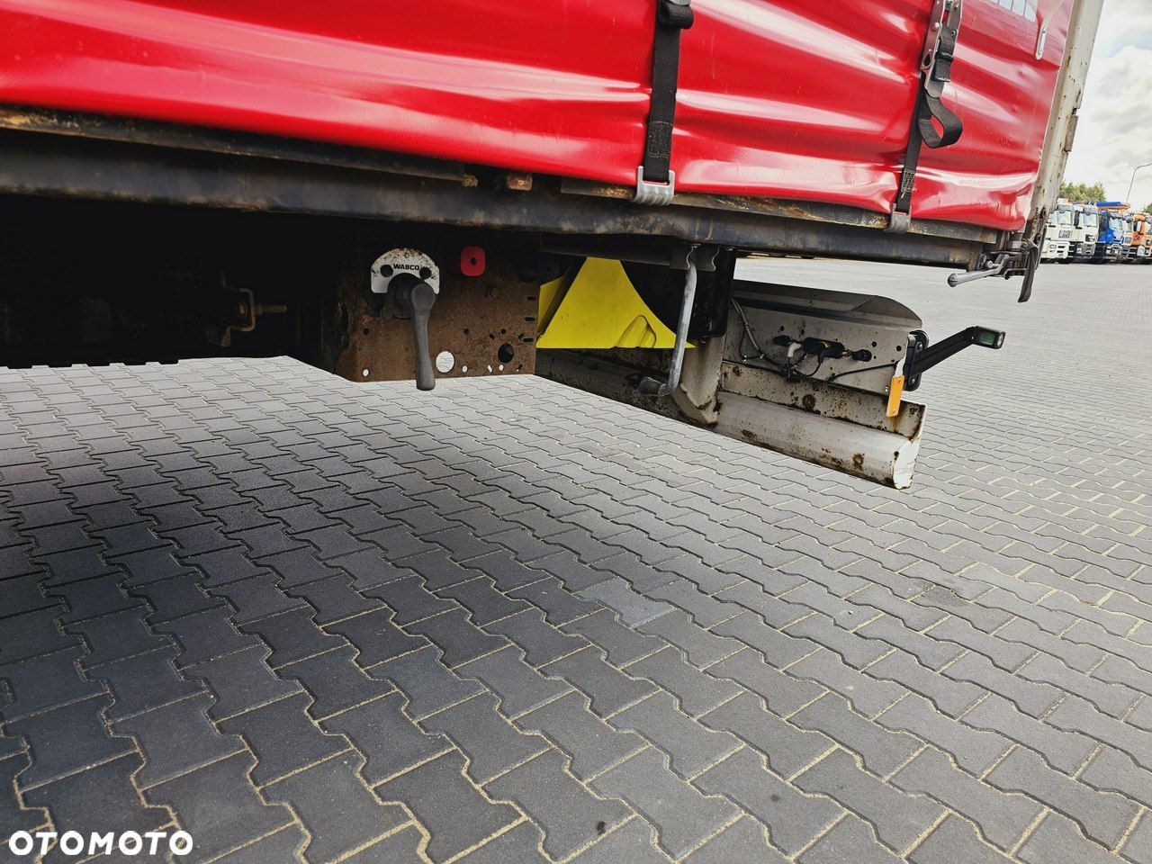 Volvo FH13 XXL 420 EURO 5 2011 r MEGA klima dachowa + KRONE - 34