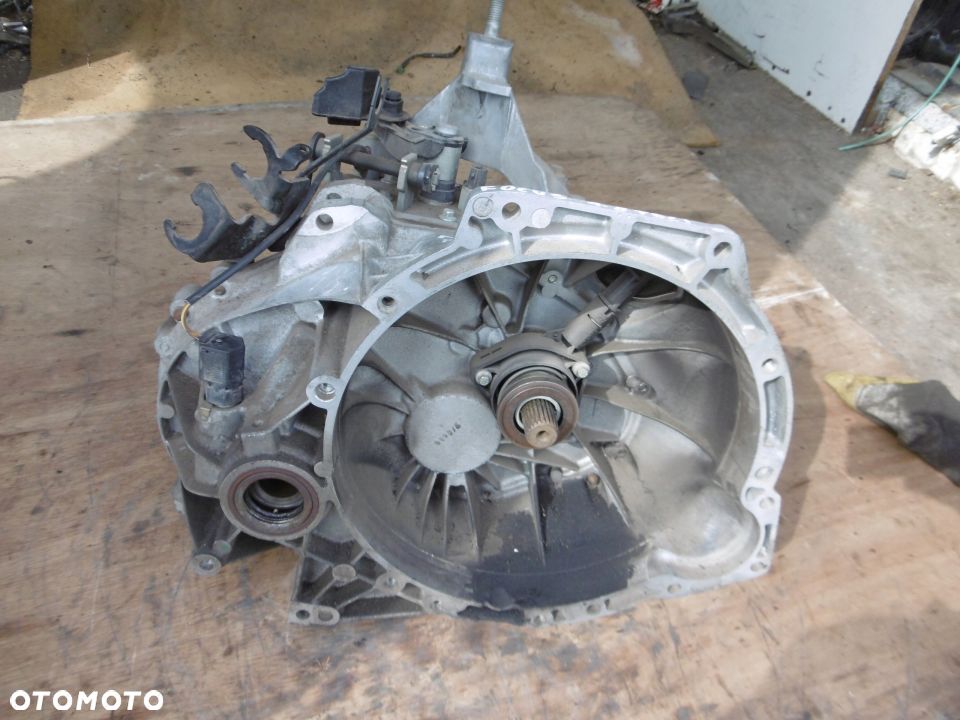 SKRZYNIA BIEGÓW FORD FOCUS 1.8TDCI XS4R-7F096 - 3