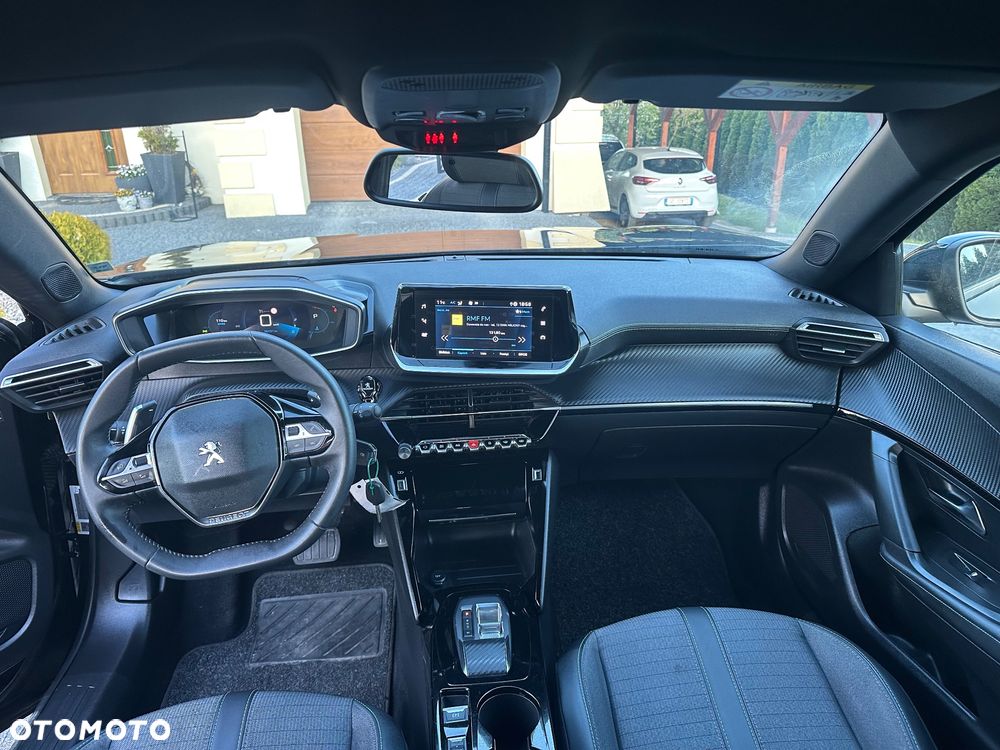 Peugeot 2008 BlueHDi 130 EAT8 Allure - 14