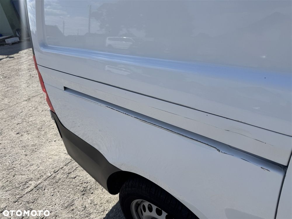 Mercedes-Benz VITO - 14
