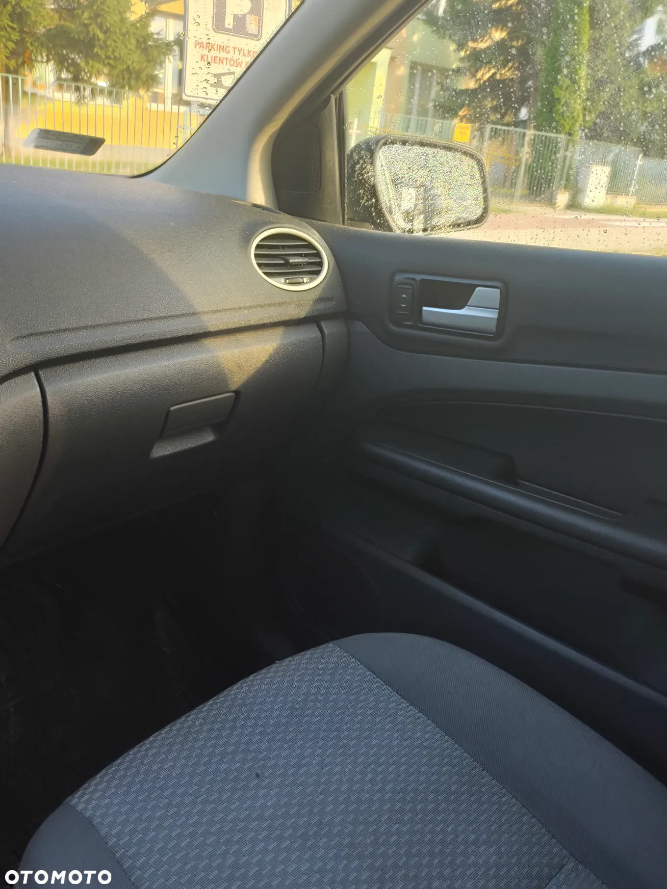 Ford Focus 1.8 TDCi Sport - 8