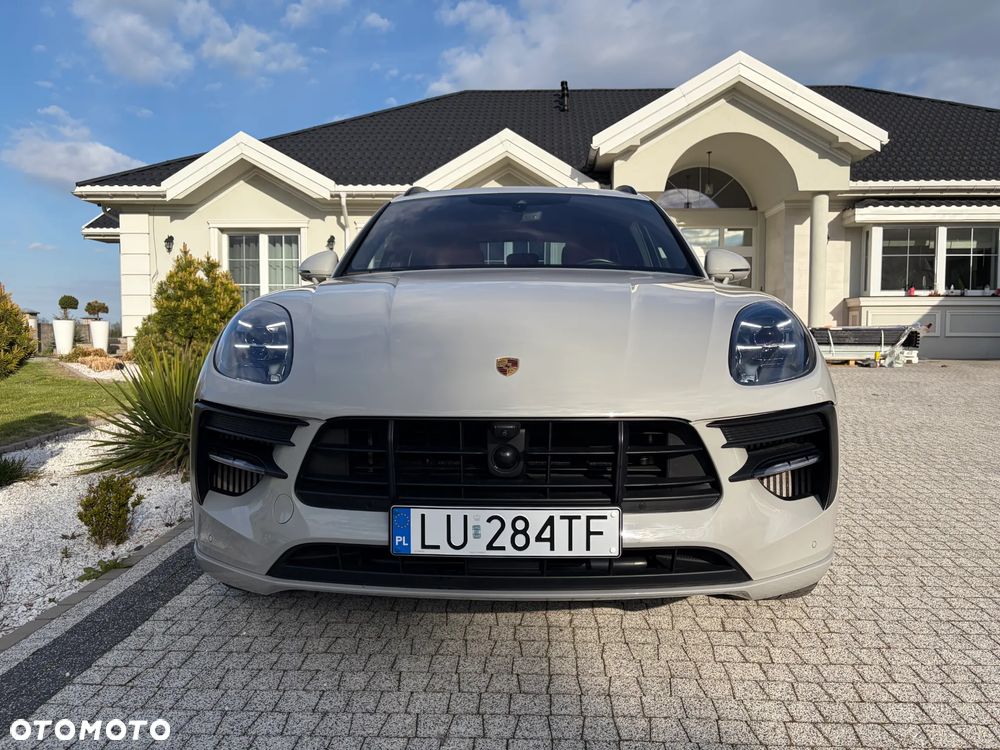 Porsche Macan ver-s - 1