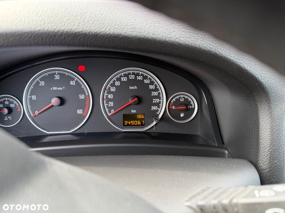 Opel Vectra 1.9 CDTI DPF - 17