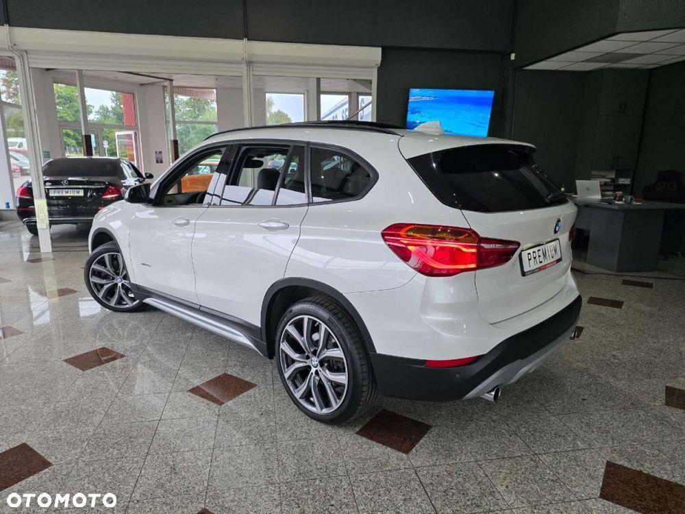 BMW X1 - 26